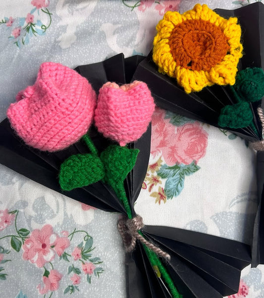 Crochet tulip and sunflower